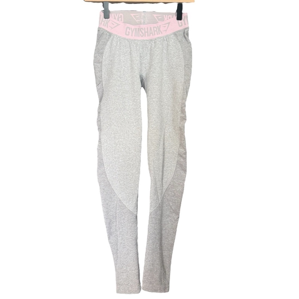 Gymshark Flex Low-Rise Leggings in Light Gray/Pink